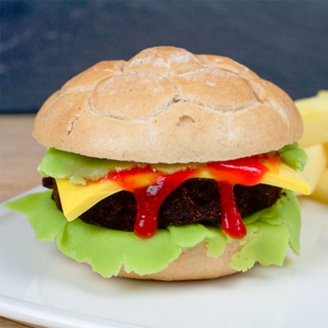Cake Pop Burger Patties Rezept bei unserer BURGER-MANIA - Süßer Burger 3