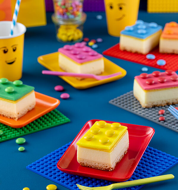 Kuchen in Form eines Lego®-Steins 8
