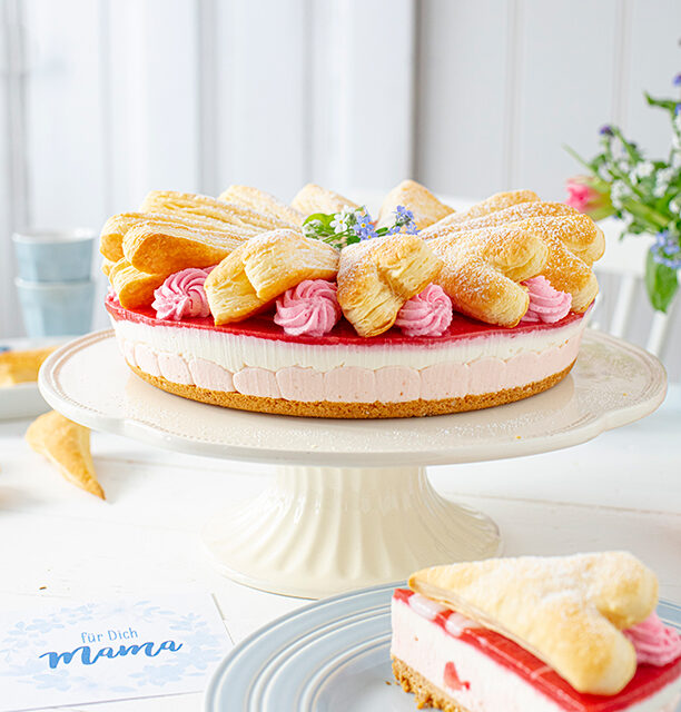 Zum Muttertag: Erdbeer-Frischkäse-Friesentorte 25
